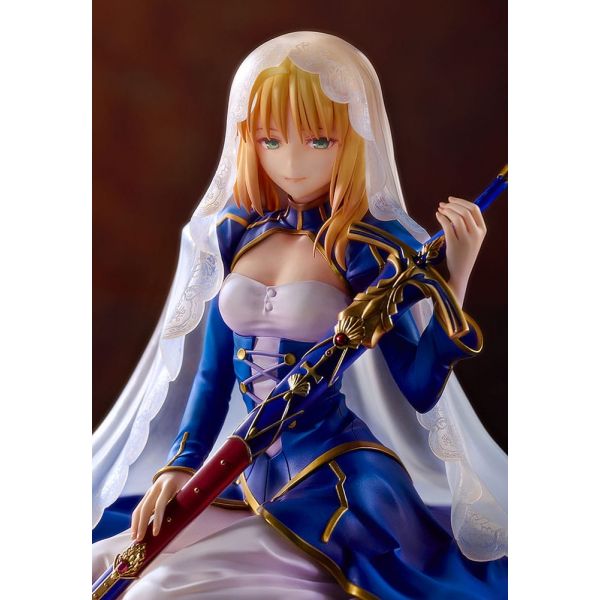 Saber Garden of Avalon (Fate/Grand Order) Additional Image 2