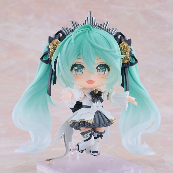 Nendoroid Hatsune Miku Symphony: 10th Anniversary Ver. (Character Vocal Series 01: Hatsune Miku) Additional Image 1