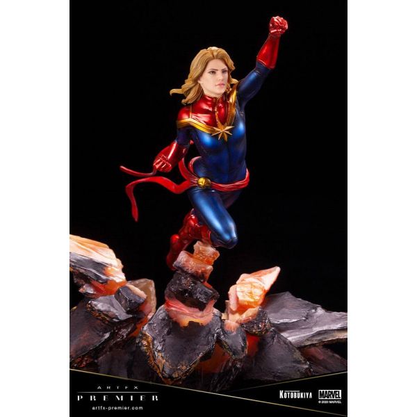 Captain Marvel - ARTFX PREMIER 1/10 PVC Statue Additional Image 1