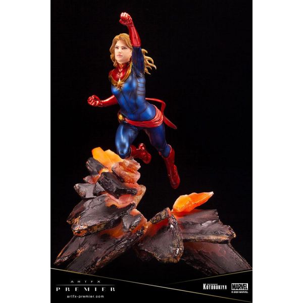 Captain Marvel - ARTFX PREMIER 1/10 PVC Statue Additional Image 3
