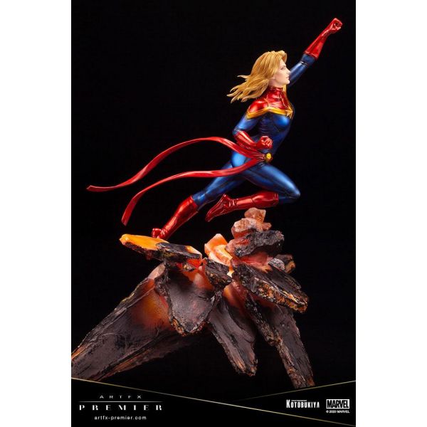 Captain Marvel - ARTFX PREMIER 1/10 PVC Statue Additional Image 4