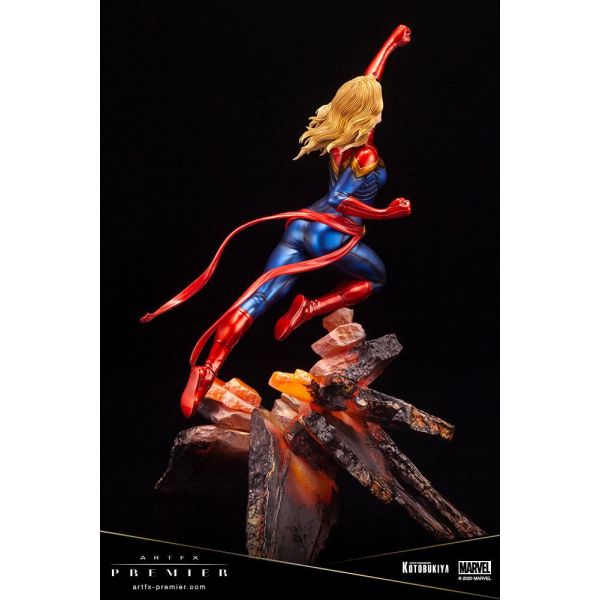 Captain Marvel - ARTFX PREMIER 1/10 PVC Statue Additional Image 5