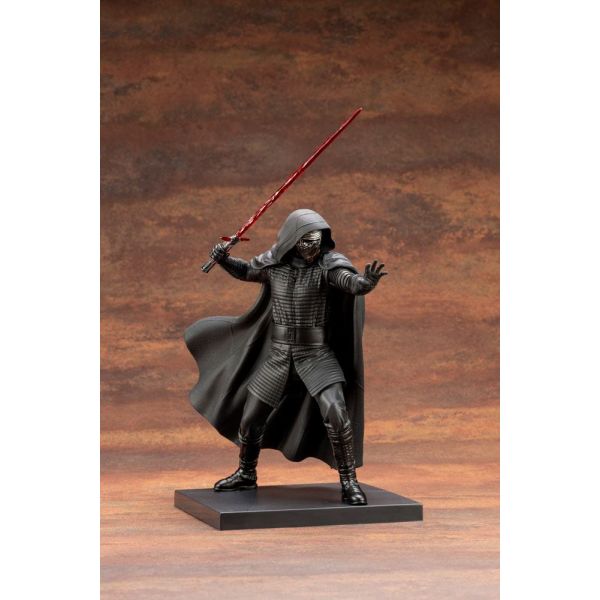ARTFX+ Kylo Ren Statue (Star Wars Episode IX) Additional Image 4