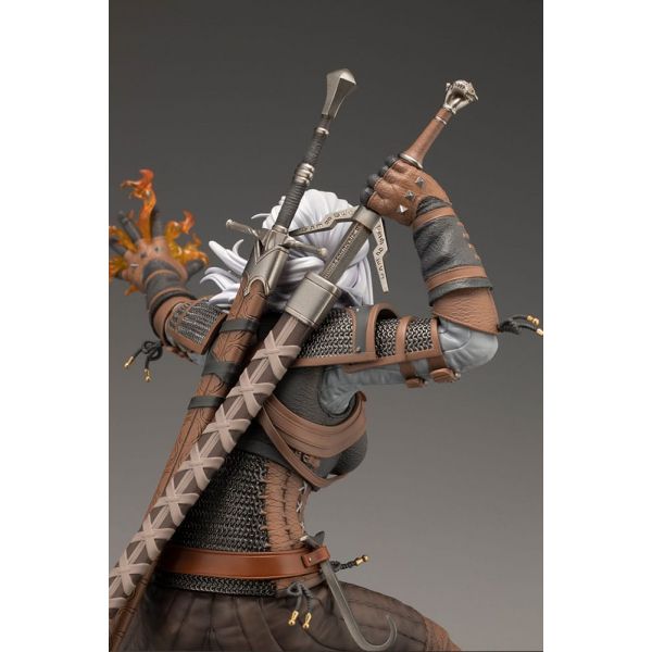 Bishoujo Geralt Statue (The Witcher) Additional Image 4