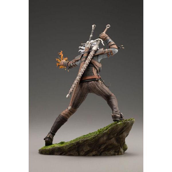 Bishoujo Geralt Statue (The Witcher) Additional Image 7