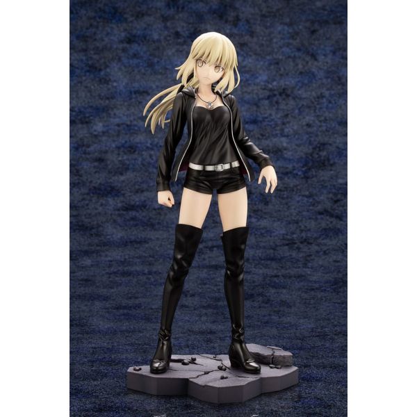 Saber/Altria Pendragon (Alter) Casual Ver. (Fate/Grand Order) Additional Image 1