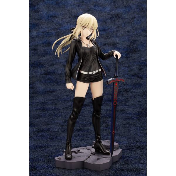 Saber/Altria Pendragon (Alter) Casual Ver. (Fate/Grand Order) Additional Image 5