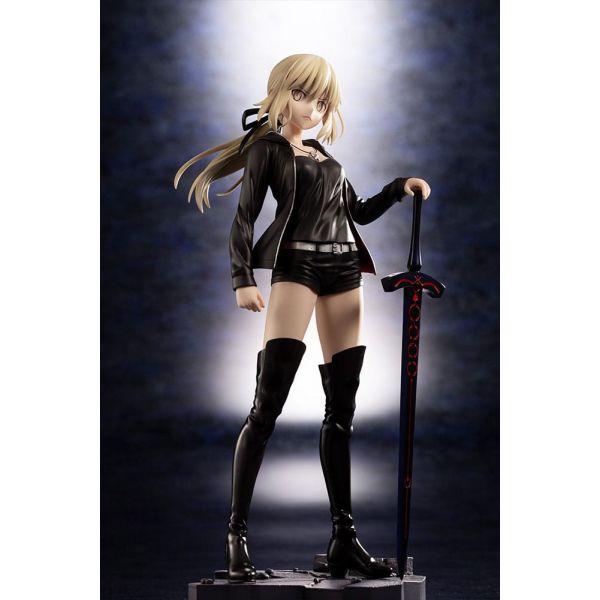 Saber/Altria Pendragon (Alter) Casual Ver. (Fate/Grand Order) Additional Image 6
