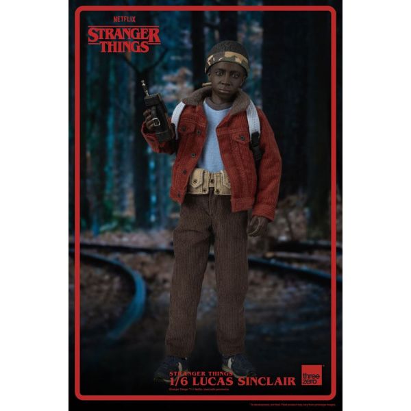 Lucas Sinclair 1/6 Scale Action Figure (Stranger Things) Additional Image 4