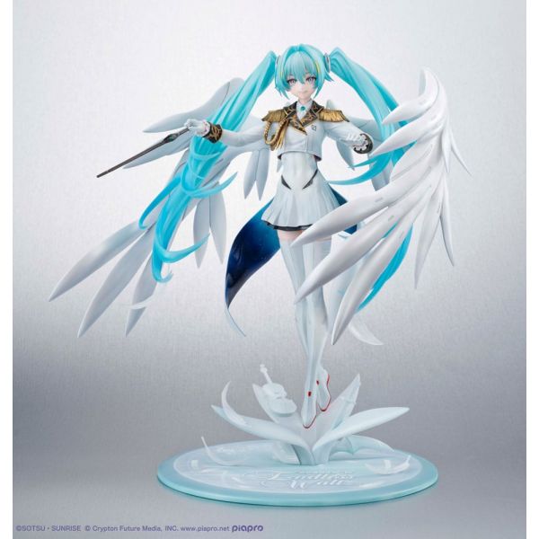 Lucrea Hatsune Miku x Wing Gundam Zero EW 45th Anniversary
