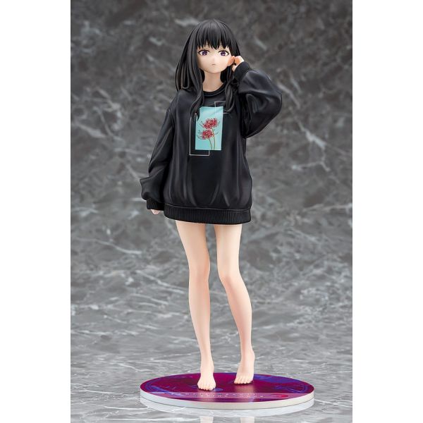 Takina Inoue: Oversized Sweatshirt Ver. (Lycoris Recoil) Additional Image 1