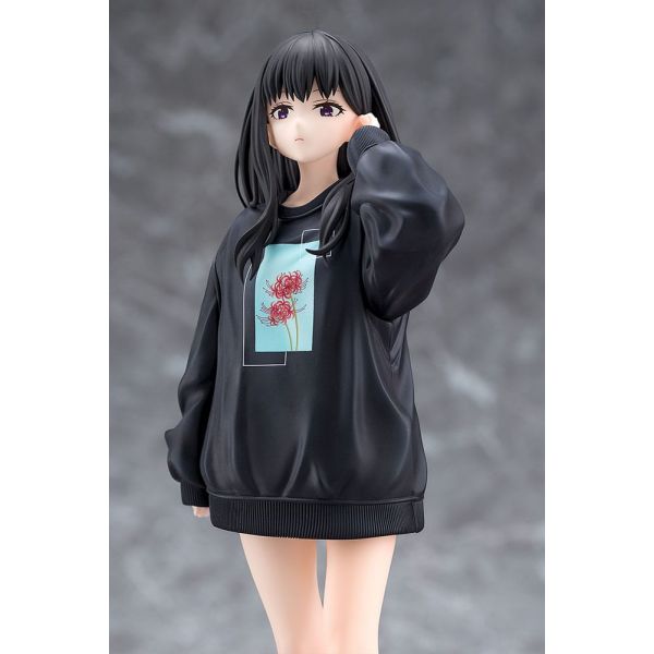 Takina Inoue: Oversized Sweatshirt Ver. (Lycoris Recoil) Additional Image 4