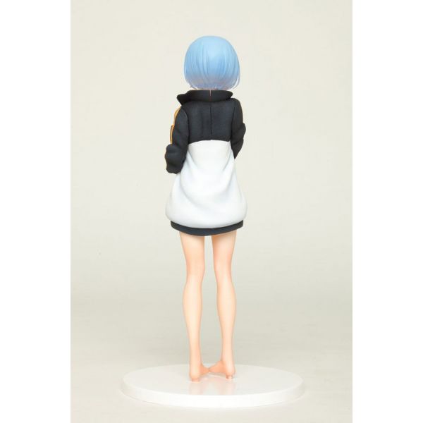 Precious Figure Rem ~ Subaru-kun's Jersey Version (Re:Zero - Starting Life in Another World) Additional Image 3