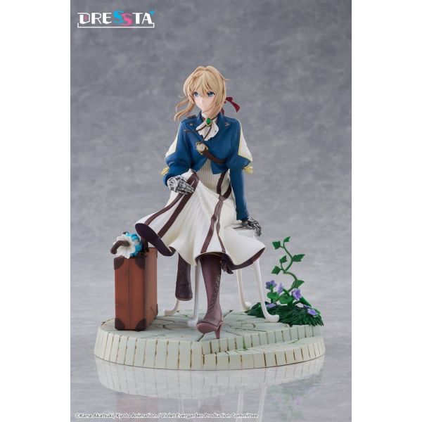 Violet Evergarden (Violet Evergarden Dressta) Additional Image 1