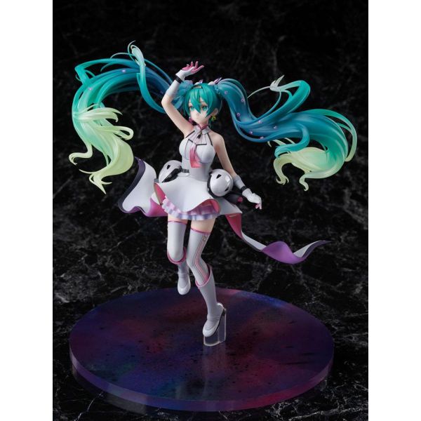 Hatsune Miku Galaxy Live 2020 Ver. 1/7 Scale Statue (Hatsune Miku) Additional Image 1