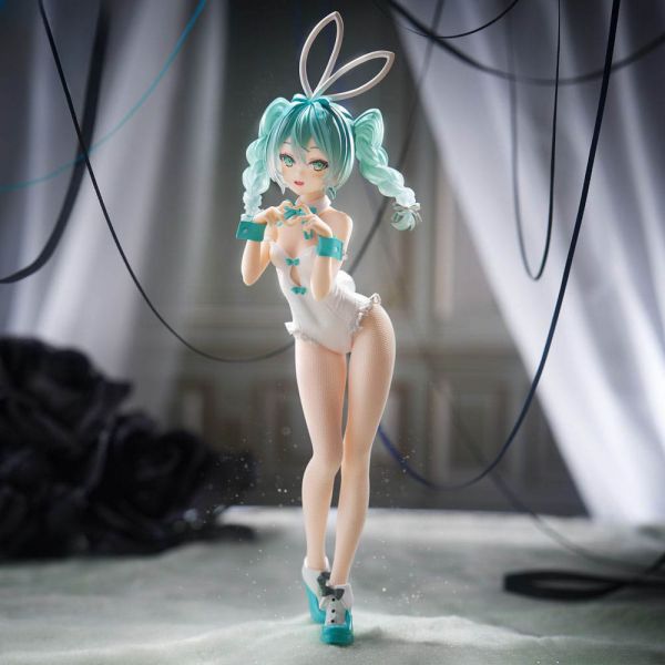 View Statues Fixed Pose Figures page