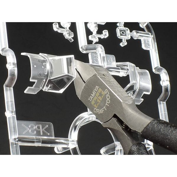 Tamiya Sharp Pointed Side Cutter (No. 035) Additional Image 4
