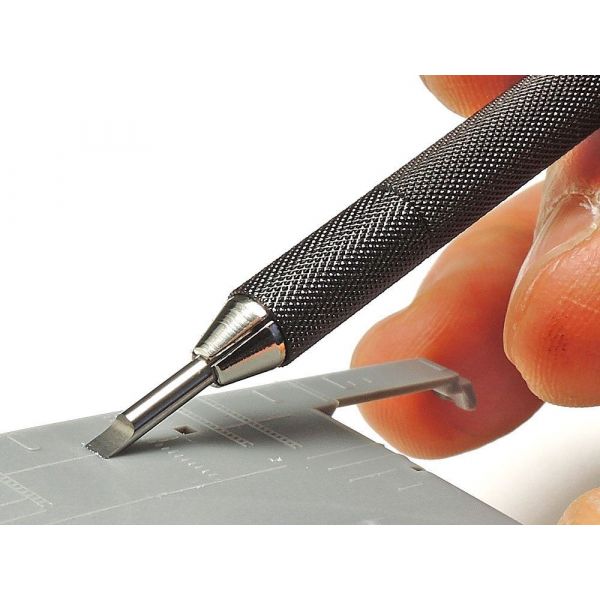 Tamiya Modeling Flat Chisel Blade 2mm Additional Image 2