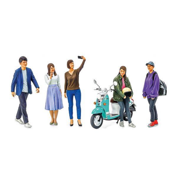 View Statues / Fixed Pose Figures page