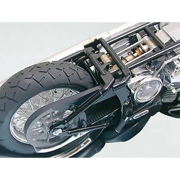 1/12 Yamaha XV1600 Road Star Additional Image 4