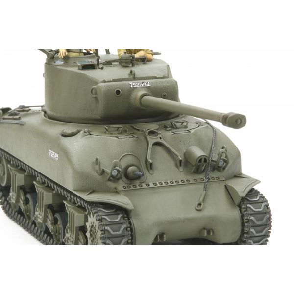 1/35 M1 Super Sherman Additional Image 3