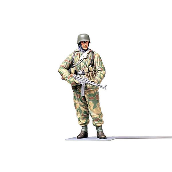 1/16 WWII GERMAN INFANTRYMAN Main Image