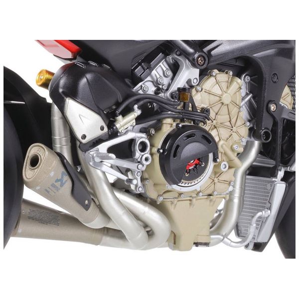 Ducati Superleggera V4 with Racing Kit Additional Image 5