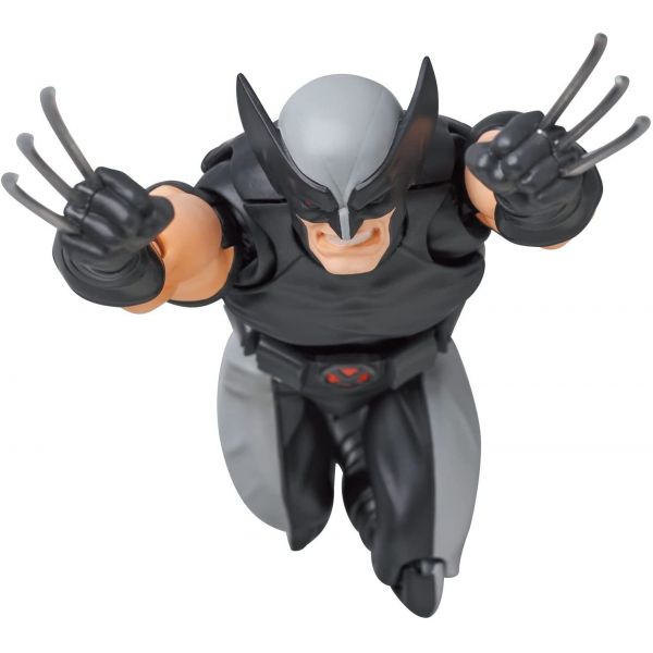MAFEX Wolverine Additional Image 4