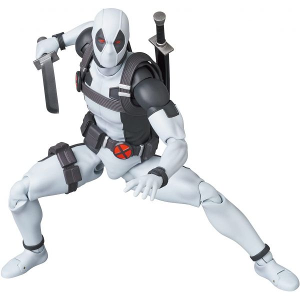 MAFEX Deadpool Additional Image 4