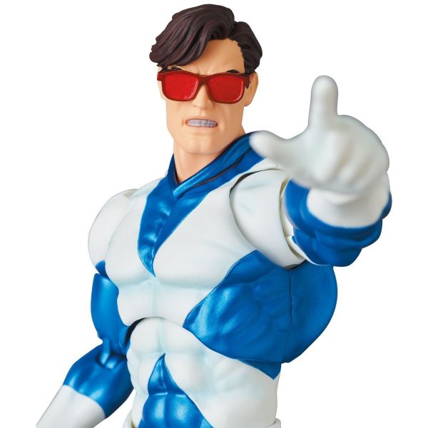 MAFEX Cyclops Comic Variant Suit Ver. (X-Men) Image