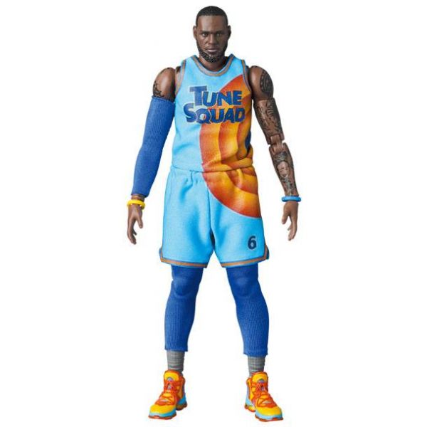 MAFEX LeBron James (Space Jam: A New Legacy) Additional Image 1