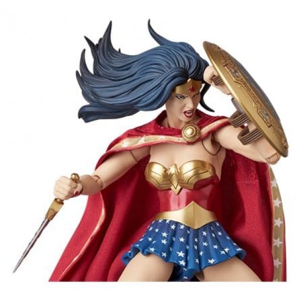 MAFEX Wonder Woman (Superman: For Tomorrow) Additional Image 6