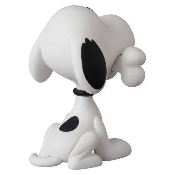 UDF Series 20 Snoopy with Bone (Peanuts) Additional Image 1