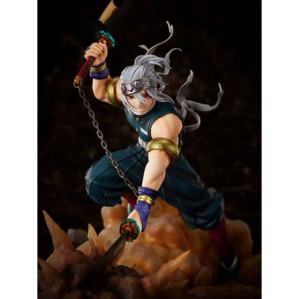 Tengen Uzui 1/8 Scale Statue (Demon Slayer: Kimetsu no Yaiba) Additional Image 8