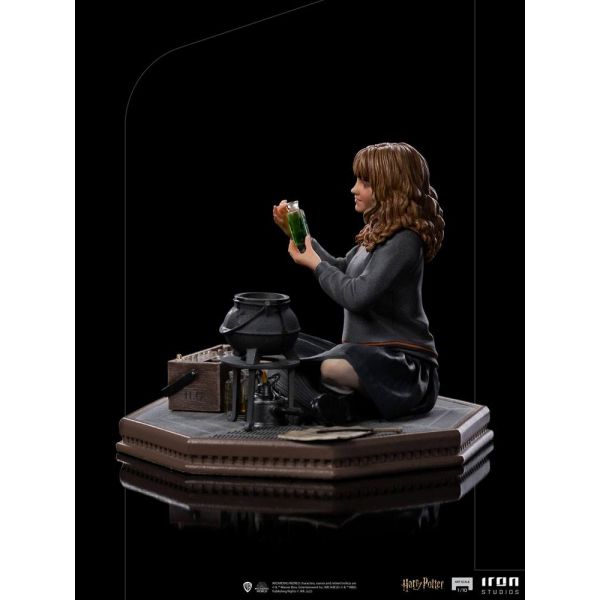 Hermione Granger Polyjuice Art Scale Statue (Harry Potter) Additional Image 4