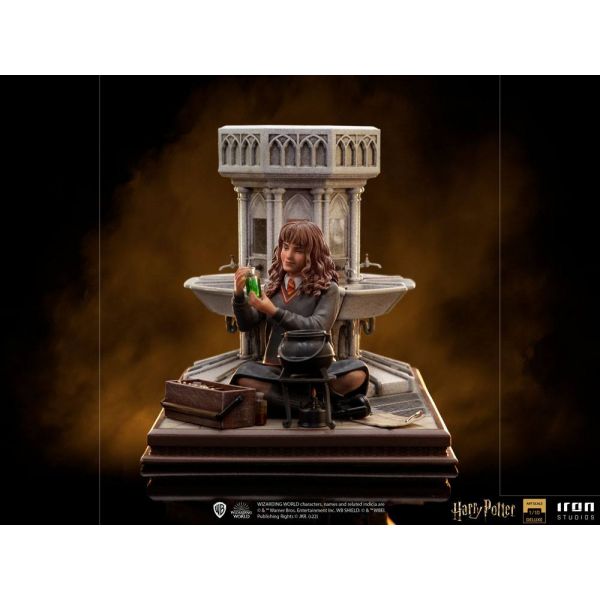 Hermione Granger Polyjuice Deluxe Art Scale Statue (Harry Potter) Additional Image 8