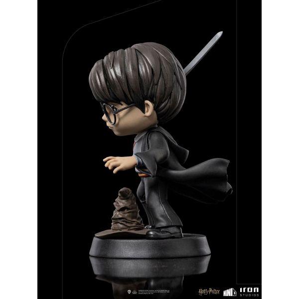 Mini Co. Harry Potter with Sword of Gryffindor Figure (Harry Potter) Additional Image 4