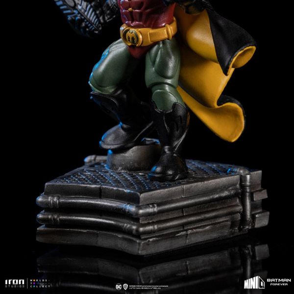 Mini Co. Robin Figure (Batman Forever) Additional Image 4