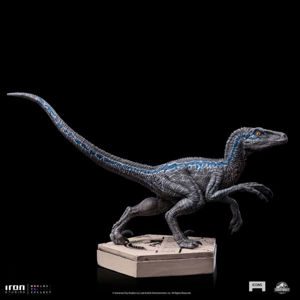 Icons Velociraptor Blue Statue (Jurassic World) Additional Image 5