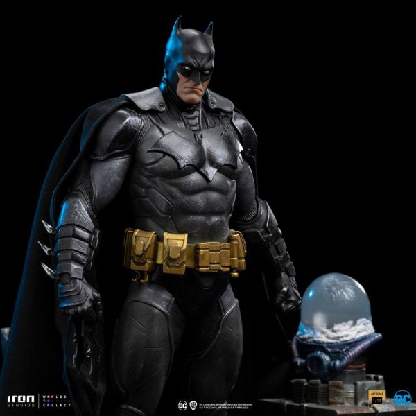 Art Scale Batman Unleashed Deluxe Statue (DC Comics) Additional Image 5