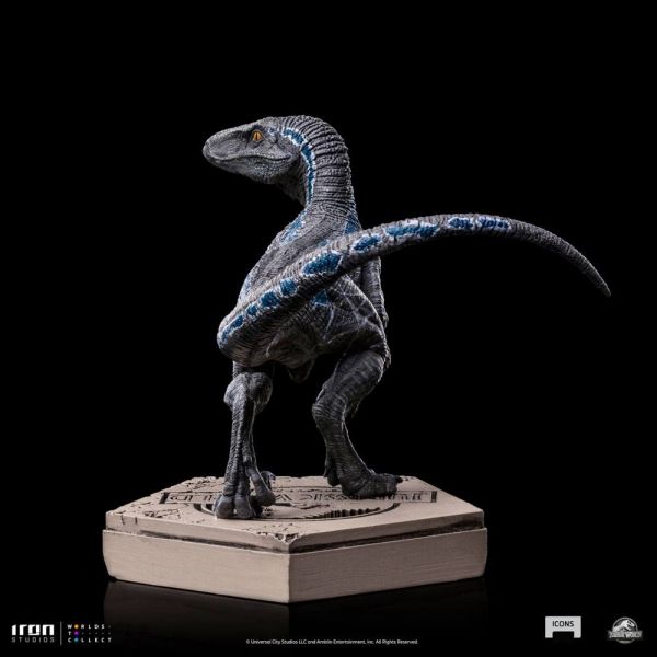 Icons Velociraptor B Blue Statue (Jurassic World) Additional Image 2