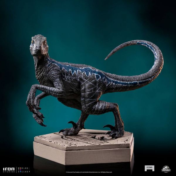 Icons Velociraptor B Blue Statue (Jurassic World) Additional Image 7
