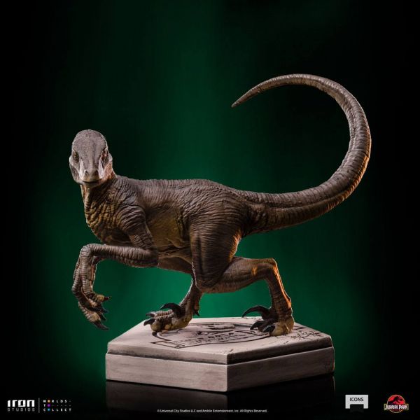 Icons Velociraptor C Statue (Jurassic World) Additional Image 7