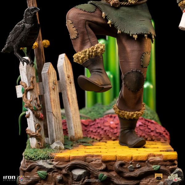 Deluxe Art Scale Scarecrow Statue (The Wizard of Oz) Additional Image 5