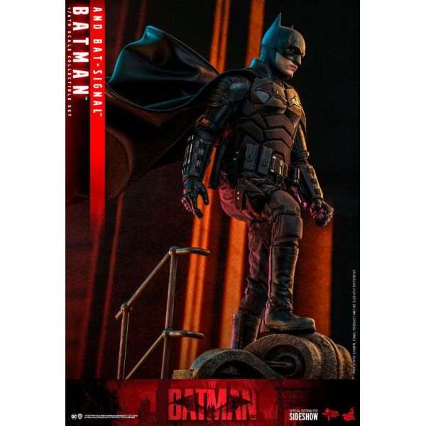 Batman with Bat-Signal Movie Masterpiece 1/6 Scale Action Figure (The Batman) Additional Image 4