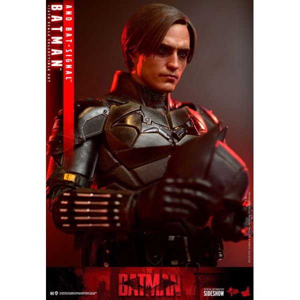 Batman with Bat-Signal Movie Masterpiece 1/6 Scale Action Figure (The Batman) Additional Image 6