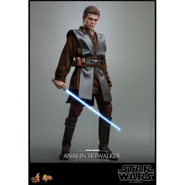 Anakin Skywalker Action Figure (Star Wars: Episode II) Additional Image 3