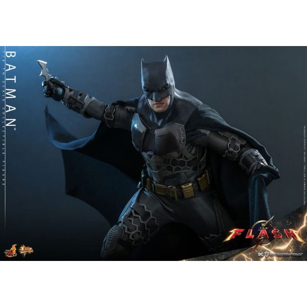 Masterpiece Batman Action Figure (The Flash Movie) Additional Image 5