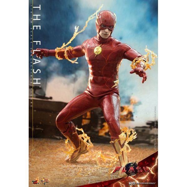 Masterpiece The Flash Action Figure (The Flash Movie) Additional Image 1