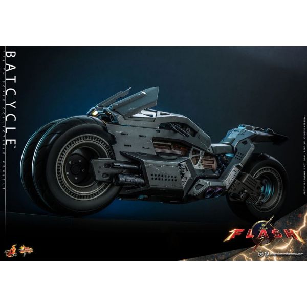 Masterpiece Vehicle Batcycle (The Flash Movie) Additional Image 2